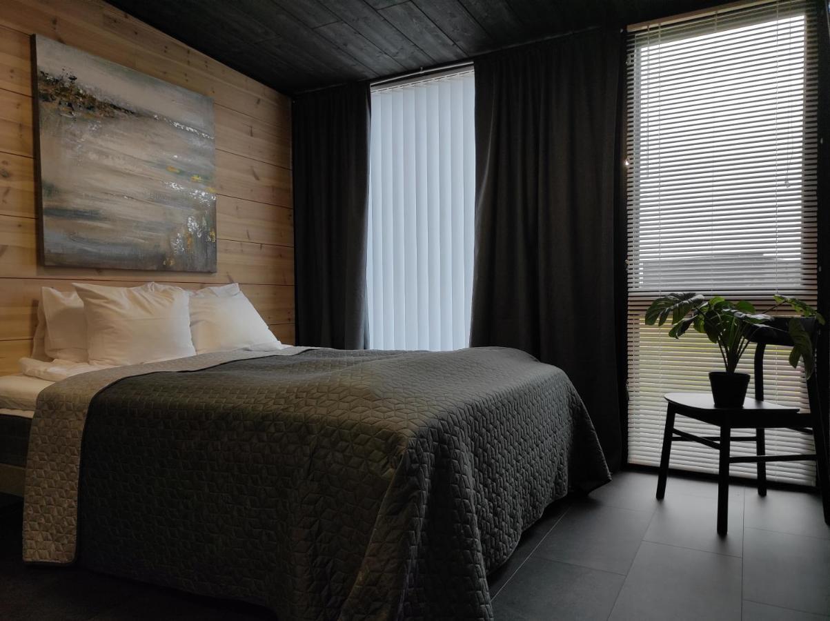 Black Hotel Kempele Ngoại thất bức ảnh