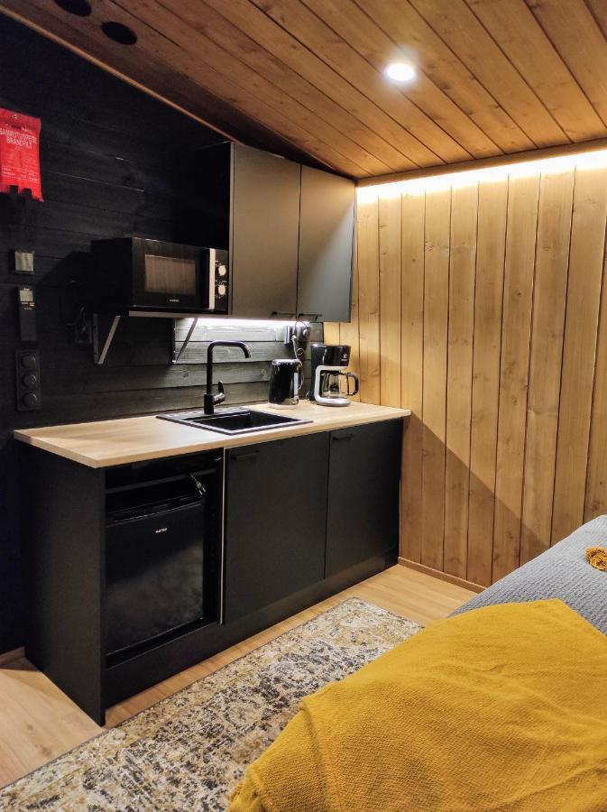 Black Hotel Kempele Ngoại thất bức ảnh